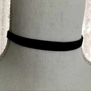 LAST CHANCE Black Faux Velvet Choker Necklace